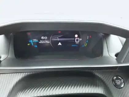 Photo 9 Peugeot 2008  Electrique 136 ch