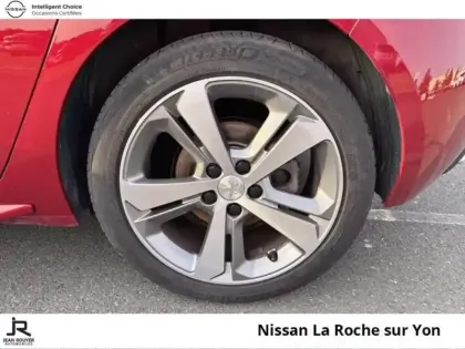 Photo 11 Peugeot 308  1.5 BlueHDi 130ch S&S GT Line EAT8