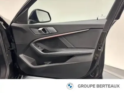 Photo 11 BMW Serie 1 Série 1 118iA 136ch M Sport DKG7