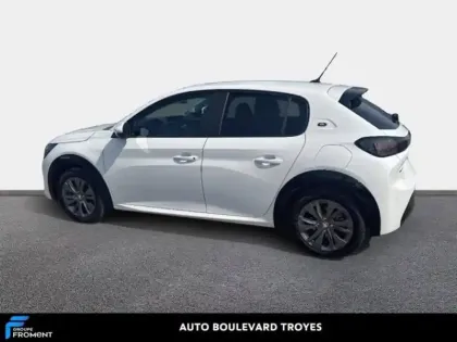 Photo 6 Peugeot 208  e- 136ch Style