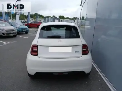 Photo 10 Fiat 500  e 95ch Action