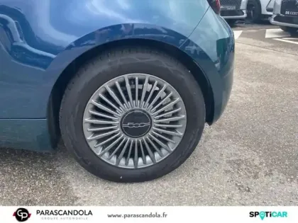 Photo 10 Fiat 500  e 118ch Icône