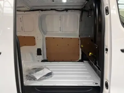 Photo 7 Peugeot Expert  Fg M 136ch (100kW) Batterie 75 kWh