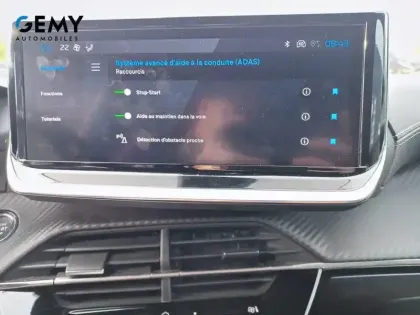 Photo 43 Peugeot 208  Hybrid 100 e-DCS6