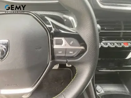 Photo 22 Peugeot 208  Hybrid 100 e-DCS6