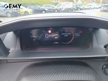 Photo 38 Peugeot 208  Hybrid 100 e-DCS6