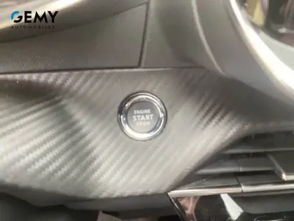 Photo 13 Peugeot 208  Hybrid 100 e-DCS6