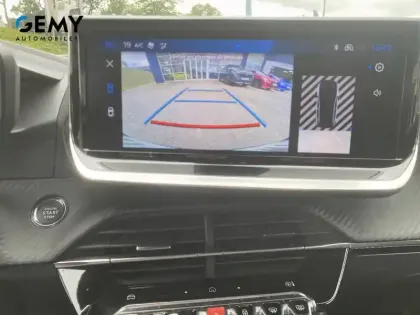 Photo 15 Peugeot 208  Hybrid 100 e-DCS6