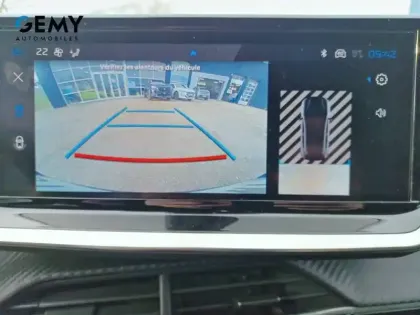 Photo 40 Peugeot 208  Hybrid 100 e-DCS6