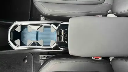 Photo 66 Volvo Ex30  Single Extended Range 272 ch 1EDT