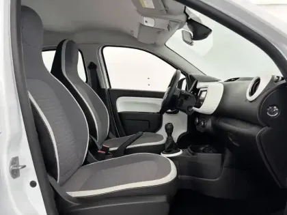 Photo 13 Renault Twingo  III SCe 65