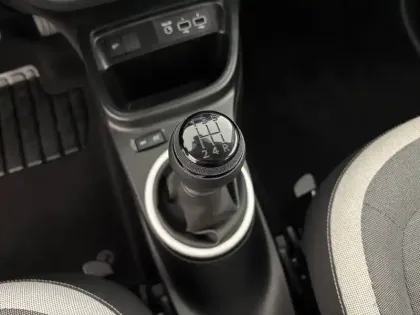 Photo 12 Renault Twingo  III SCe 65