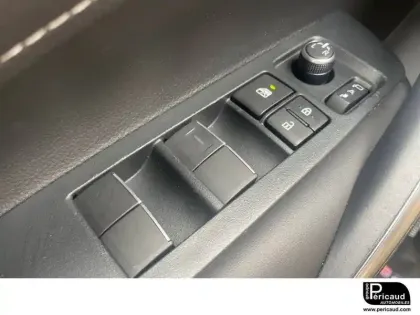 Photo 12 Toyota Corolla  Hybride 140ch