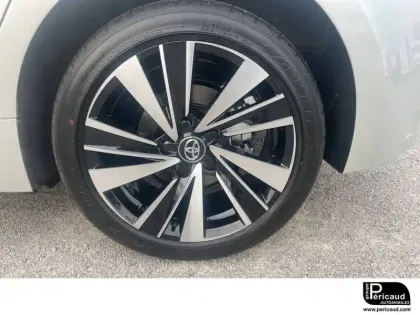 Photo 10 Toyota Corolla  Hybride 140ch