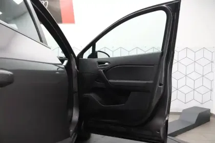 Photo 3 Renault Captur  TCe 90