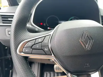 Photo 22 Renault Clio  E-Tech full hybrid 145 ch GSR2