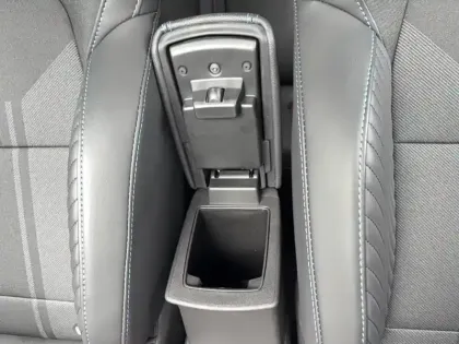 Photo 32 Renault Clio  E-Tech full hybrid 145 ch GSR2