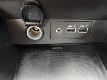 Photo 26 Renault Clio  E-Tech full hybrid 145 ch GSR2