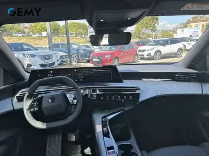 Photo 39 Peugeot 3008  Hybrid 145 e-DCS6