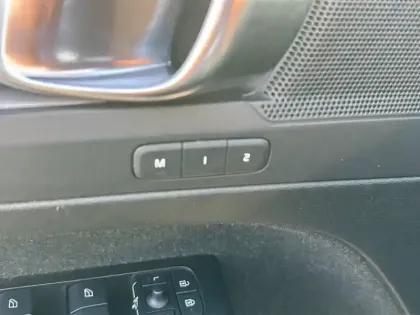 Photo 11 Volvo Xc40  T3 163 ch Geartronic 8