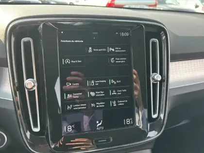 Photo 21 Volvo Xc40  T3 163 ch Geartronic 8