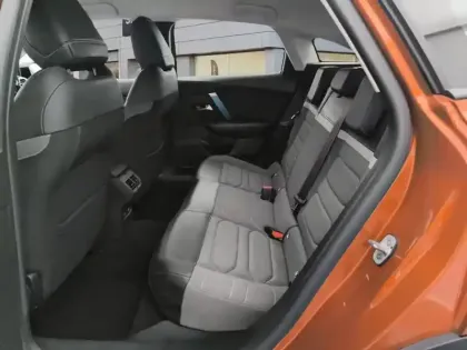 Photo 22 Citroën C4 e- 136 ch Automatique Feel