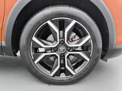 Photo 14 Citroën C4 e- 136 ch Automatique Feel