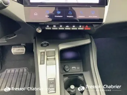 Photo 12 Peugeot 408  PHEV 225 e-EAT8 GT