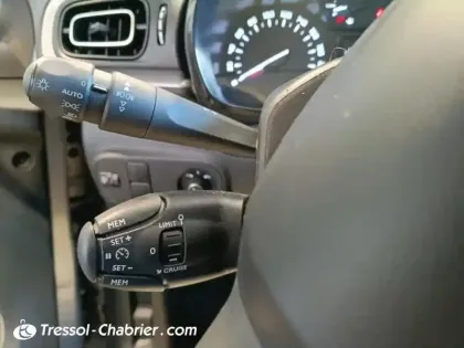 Photo 16 Citroën C3  PureTech 83 S&S BVM5 Shine