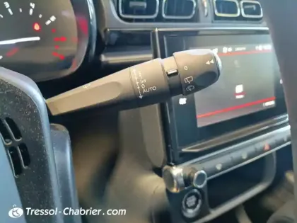 Photo 17 Citroën C3  PureTech 83 S&S BVM5 Shine