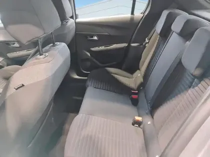 Photo 22 Peugeot 208  BlueHDi 100 S&S BVM6 Active