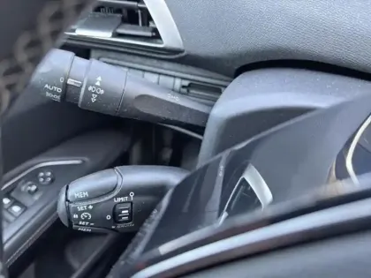 Photo 14 Peugeot 3008  1.2 PureTech 130ch Allure S&S