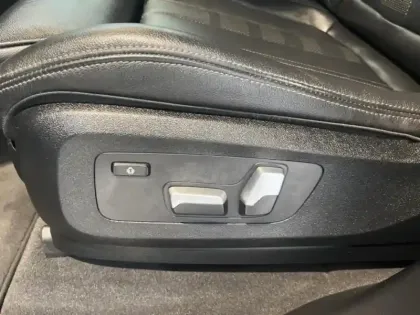 Photo 9 BMW X5  xDrive45e 394ch M Sport 17cv