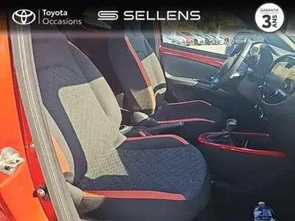 Photo 5 Toyota Aygo  X 1.0 VVT-i 72ch Design S-CVT