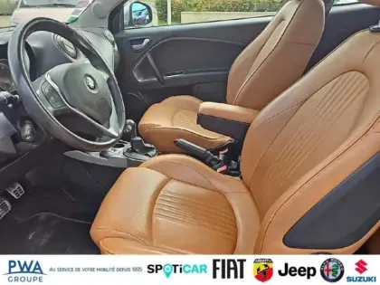 Photo 8 Alfa Romeo Mito Gén. I Ph3 Lusso 3