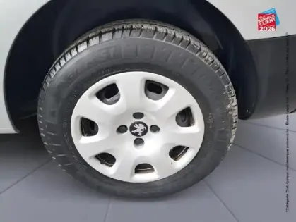 Photo 24 Peugeot Partner Gén. II Ph3 NG Premium 3