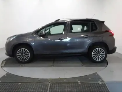 Photo 2 Peugeot 2008  1.2 PureTech 110ch Allure S&S