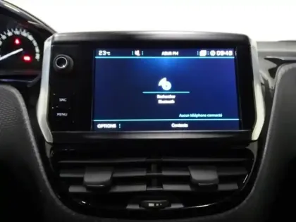 Photo 13 Peugeot 2008  1.2 PureTech 110ch Allure S&S