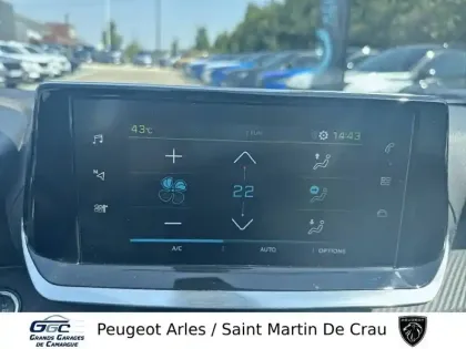 Photo 13 Peugeot 2008  Electrique 136 ch