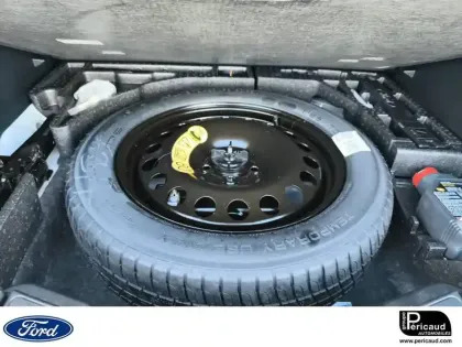 Photo 27 Ford Kuga  2.5 Duratec 190 ch FlexiFuel FHEV E85 Powershift