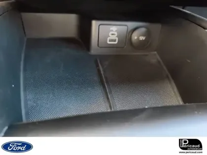Photo 35 Ford Kuga  2.5 Duratec 190 ch FlexiFuel FHEV E85 Powershift