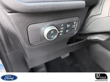 Photo 49 Ford Kuga  2.5 Duratec 190 ch FlexiFuel FHEV E85 Powershift