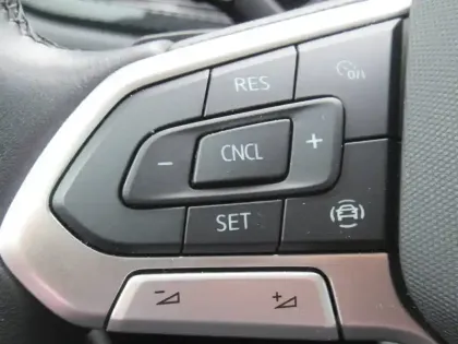 Photo 64 Volkswagen Polo  1.0 TSI 95 S&S DSG7