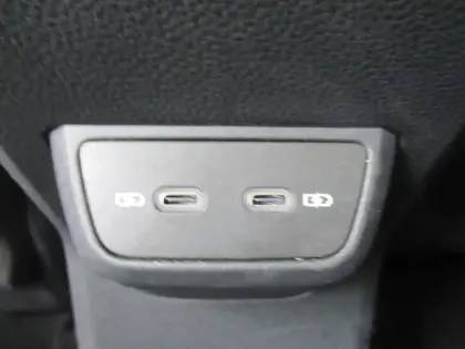 Photo 52 Volkswagen Polo  1.0 TSI 95 S&S DSG7