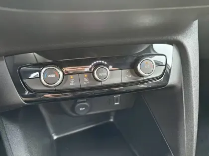 Photo 14 Opel Corsa  Electrique 136 ch & Batterie 50 kWh