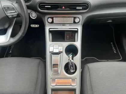 Photo 28 Hyundai Kona  Electrique 39 kWh - 136 ch