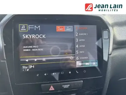 Photo 44 Suzuki Vitara  1.5 Dualjet Hybrid Allgrip  Auto