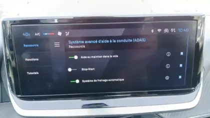 Photo 26 Peugeot 208  PureTech 100 S&S BVM6