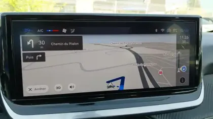 Photo 22 Peugeot 208  PureTech 100 S&S BVM6