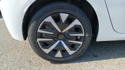 Photo 13 Peugeot 208  PureTech 100 S&S BVM6